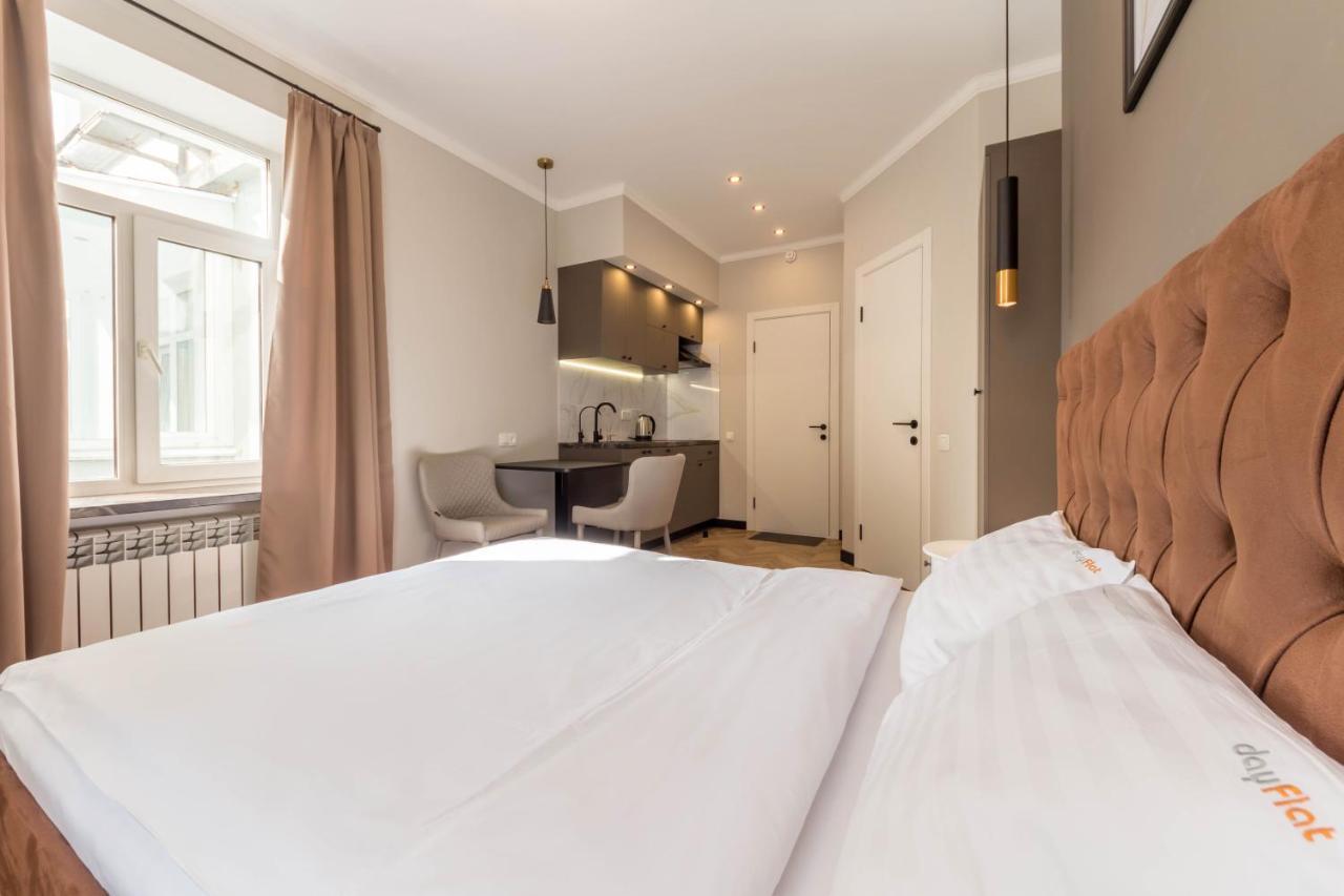 Central Apartments Maidan Area Kiev Ngoại thất bức ảnh