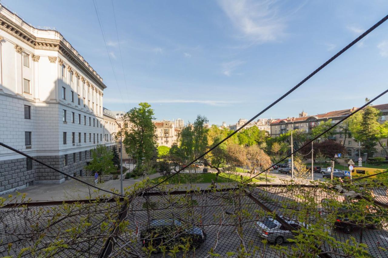 Central Apartments Maidan Area Kiev Ngoại thất bức ảnh